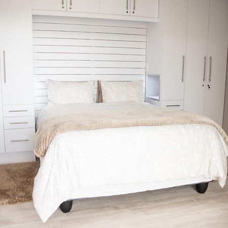 Settle Inn Self Catering Units كولشستر المظهر الخارجي الصورة