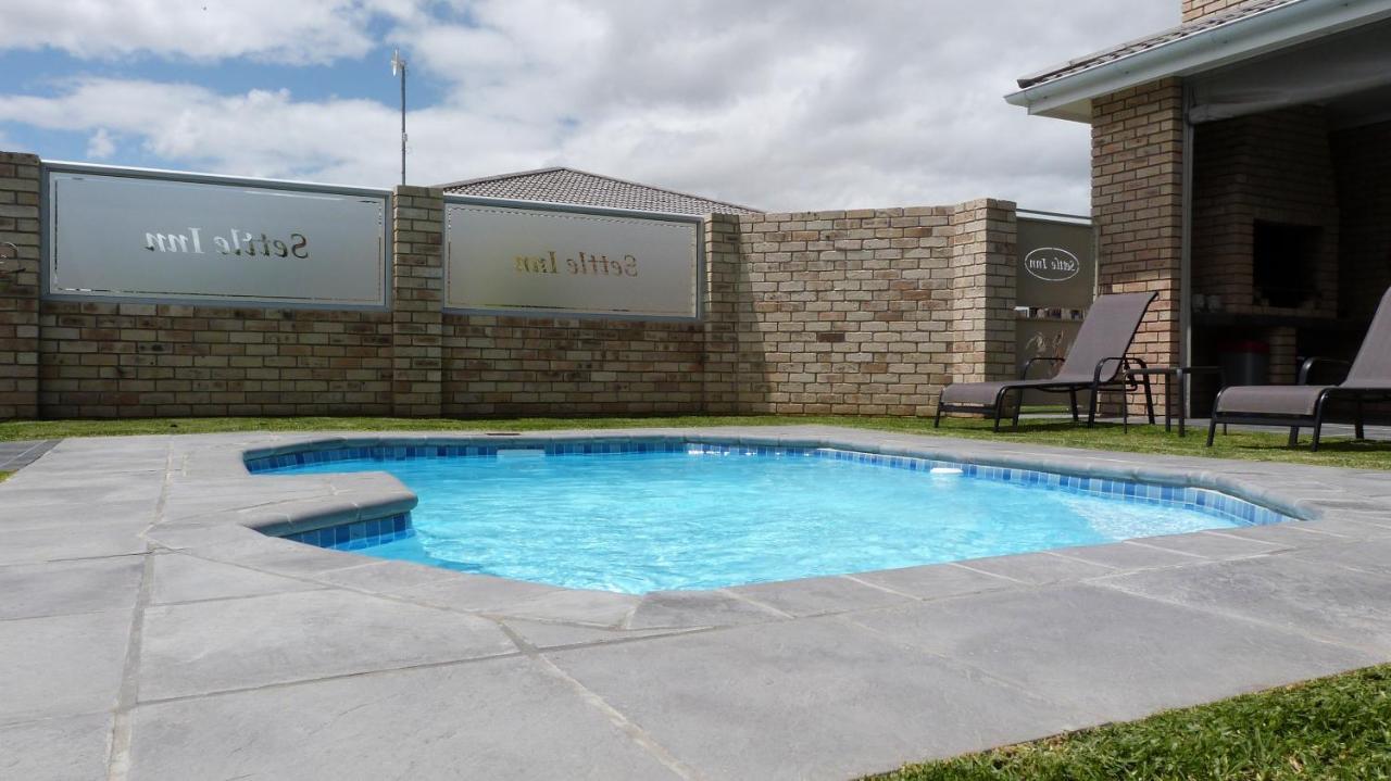 Settle Inn Self Catering Units كولشستر المظهر الخارجي الصورة