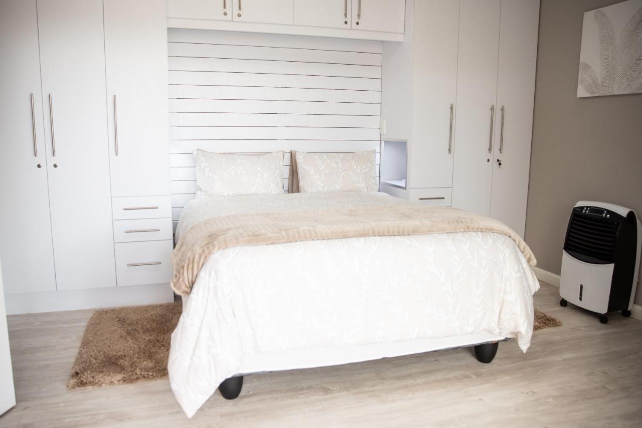 Settle Inn Self Catering Units كولشستر المظهر الخارجي الصورة