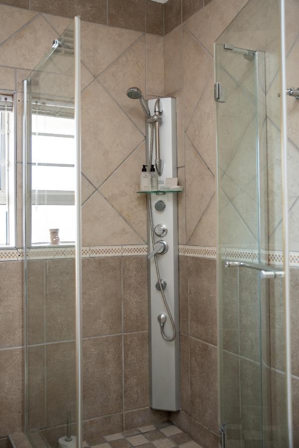 Settle Inn Self Catering Units كولشستر المظهر الخارجي الصورة