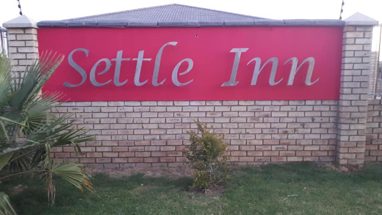 Settle Inn Self Catering Units كولشستر المظهر الخارجي الصورة
