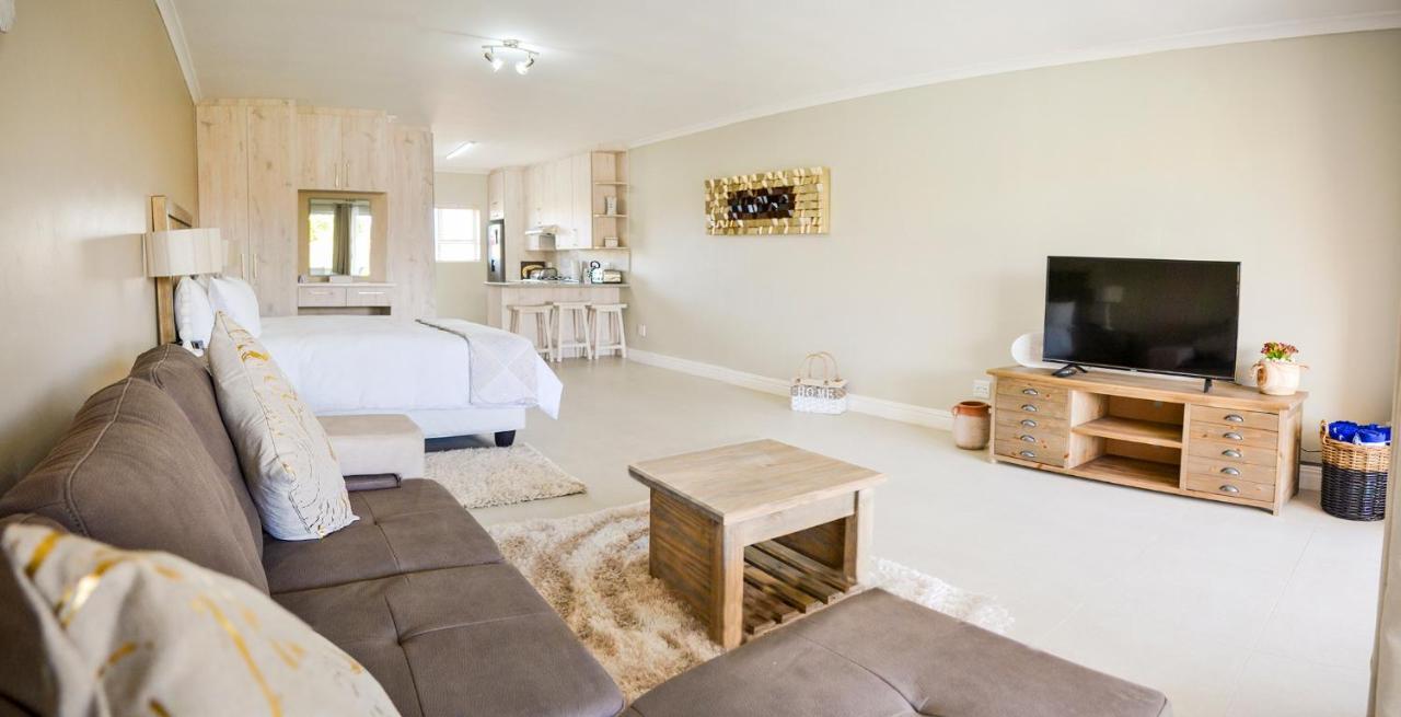 Settle Inn Self Catering Units كولشستر المظهر الخارجي الصورة