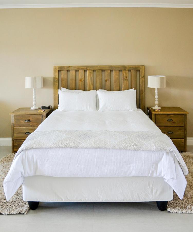 Settle Inn Self Catering Units كولشستر المظهر الخارجي الصورة